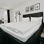 By Maier Goetzis- Kontaktloser Check-in Aparthotel